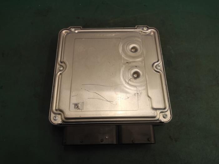 Inspuitcomputer van een Volkswagen Caddy IV 2.0 TDI 75 2016