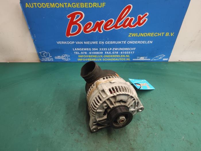Gebruikte Dynamo Audi 100 (C4) 2.3 E 5E Prijs op aanvraag aangeboden door Benelux Zwijndrecht B.V.
