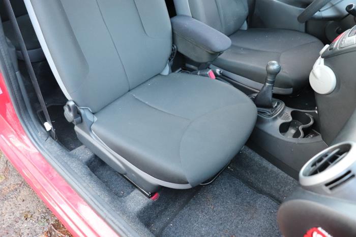 Bekleding Set (compleet) van een Toyota Aygo (B10) 1.0 12V VVT-i 2012