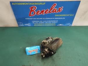 Gebruikte Startmotor Volkswagen Caddy III (2KA,2KH,2CA,2CH) 2.0 SDI Prijs op aanvraag aangeboden door Benelux Zwijndrecht B.V.