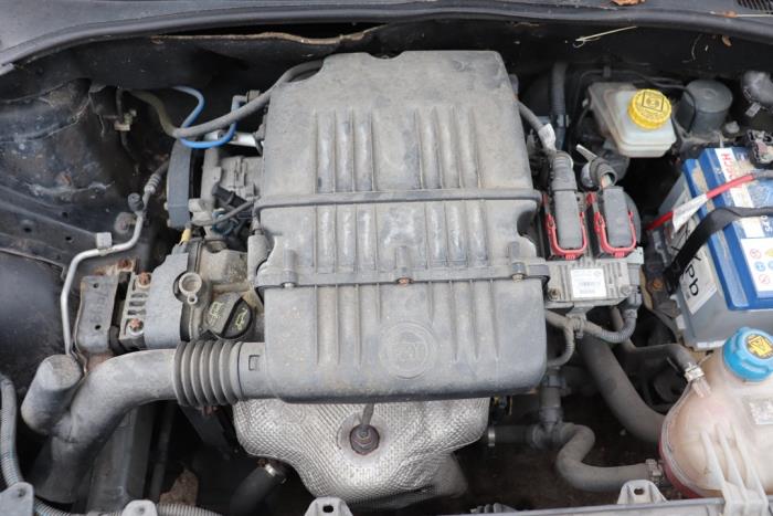 Versnellingsbak van een Fiat Grande Punto (199) 1.4 2006