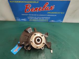 Gebruikte Asschenkel links-voor Hyundai iX20 (JC) 1.4i 16V Prijs op aanvraag aangeboden door Benelux Zwijndrecht B.V.