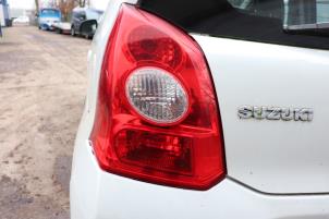 Gebruikte Achterlicht links Suzuki Alto (GF) 1.0 12V Prijs op aanvraag aangeboden door Benelux Zwijndrecht B.V.