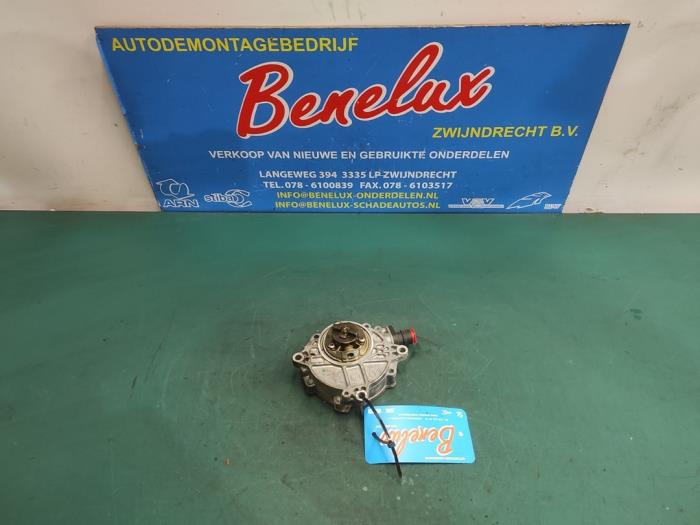 Gebruikte Vacuumpomp (Benzine) BMW 1 serie (E81) 116i 1.6 16V Prijs op aanvraag aangeboden door Benelux Zwijndrecht B.V.