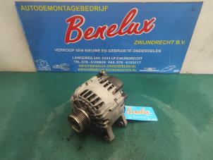 Gebruikte Dynamo Opel Crossland (X) 1.2 Turbo 12V Euro 6 Prijs op aanvraag aangeboden door Benelux Zwijndrecht B.V.