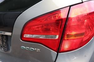 Gebruikte Achterlicht rechts Opel Meriva 1.4 Turbo 16V ecoFLEX Prijs op aanvraag aangeboden door Benelux Zwijndrecht B.V.