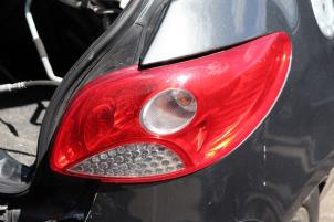 Gebruikte Achterlicht rechts Peugeot 206+ (2L/M) 1.4 HDi Prijs op aanvraag aangeboden door Benelux Zwijndrecht B.V.