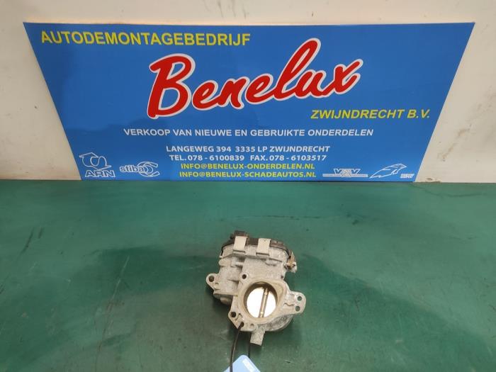 Gebruikte Gasklephuis Peugeot 206+ (2L/M) 1.4 XS Prijs op aanvraag aangeboden door Benelux Zwijndrecht B.V.