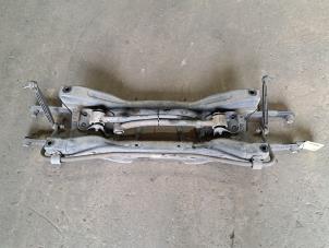 Gebruikte Subframe Fiat 500X (334) 1.4 Multi Air 16V Prijs op aanvraag aangeboden door Benelux Zwijndrecht B.V.