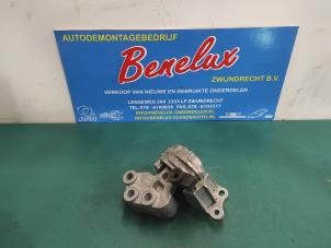 Gebruikte Motorsteun Fiat 500X (334) 1.4 Multi Air 16V Prijs op aanvraag aangeboden door Benelux Zwijndrecht B.V.