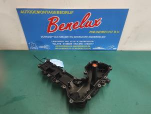 Gebruikte Kleppendeksel Opel Crossland (X) 1.2 Turbo 12V Prijs op aanvraag aangeboden door Benelux Zwijndrecht B.V.