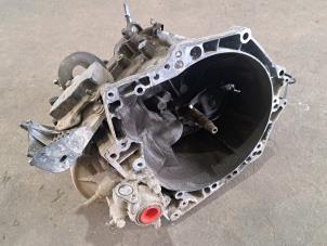 Gebruikte Versnellingsbak Peugeot Partner (GC/GF/GG/GJ/GK) 1.6 HDI 75 16V Prijs op aanvraag aangeboden door Benelux Zwijndrecht B.V.