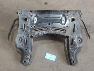 Gebruikte Subframe Renault Twingo III (AH) 1.0 SCe 70 12V Prijs op aanvraag aangeboden door Benelux Zwijndrecht B.V.