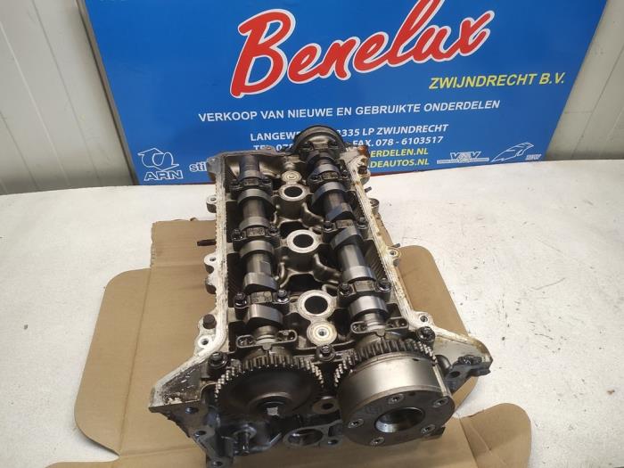 Gebruikte Cilinderkop Renault Twingo III (AH) 1.0 SCe 70 12V Prijs op aanvraag aangeboden door Benelux Zwijndrecht B.V.
