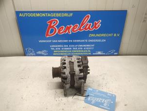 Gebruikte Dynamo Renault Twingo III (AH) 1.0 SCe 70 12V Prijs op aanvraag aangeboden door Benelux Zwijndrecht B.V.