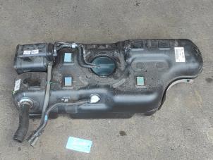 Gebruikte Tank Hyundai i10 1.0 12V Prijs op aanvraag aangeboden door Benelux Zwijndrecht B.V.