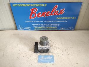 Gebruikte ABS Pomp Nissan Qashqai (J11) 1.2 DIG-T 16V Prijs op aanvraag aangeboden door Benelux Zwijndrecht B.V.