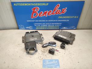 Gebruikte Set Cilindersloten (compleet) Nissan Qashqai (J11) 1.2 DIG-T 16V Prijs € 225,00 Margeregeling aangeboden door Benelux Zwijndrecht B.V.