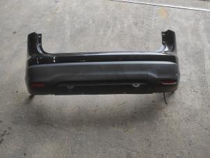 Gebruikte Bumper achter Nissan Qashqai (J11) 1.2 DIG-T 16V Prijs € 200,00 Margeregeling aangeboden door Benelux Zwijndrecht B.V.
