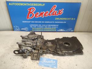 Gebruikte Distributiedeksel Renault Kangoo/Grand Kangoo (KW) 1.2 16V TCE Prijs op aanvraag aangeboden door Benelux Zwijndrecht B.V.