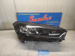 Gebruikte Koplamp rechts Skoda Kodiaq 1.5 TSI 150 ACT 16V Prijs op aanvraag aangeboden door Benelux Zwijndrecht B.V.