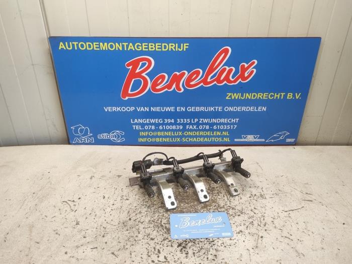 Gebruikte Galerij (Injectie) Chevrolet Spark (M300) 1.0 16V Prijs op aanvraag aangeboden door Benelux Zwijndrecht B.V.