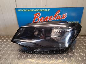 Gebruikte Koplamp links Volkswagen Caddy IV 2.0 TDI 75 Prijs op aanvraag aangeboden door Benelux Zwijndrecht B.V.