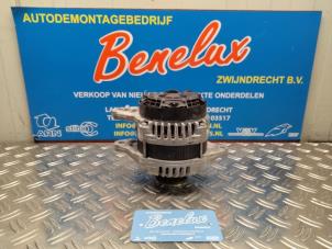 Gebruikte Alternator Mitsubishi Space Star (A0) 1.2 12V Prijs op aanvraag aangeboden door Benelux Zwijndrecht B.V.