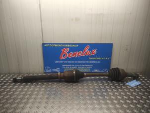 Gebruikte Steekas rechts-voor Ford Transit 2.0 TDCi 16V Eco Blue 105 Prijs op aanvraag aangeboden door Benelux Zwijndrecht B.V.