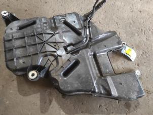 Gebruikte Adblue tank Ford Transit Custom 2.0 EcoBlue 170 Prijs op aanvraag aangeboden door Benelux Zwijndrecht B.V.