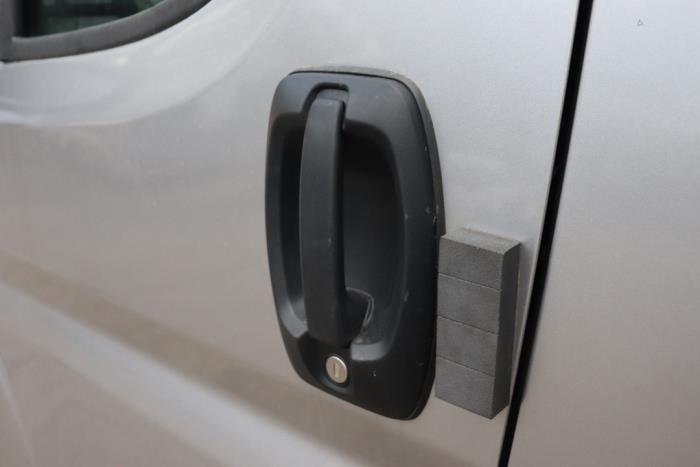 Portier 2Deurs links van een Citroën Jumper (U9) 2.2 Blue HDi 140 2024