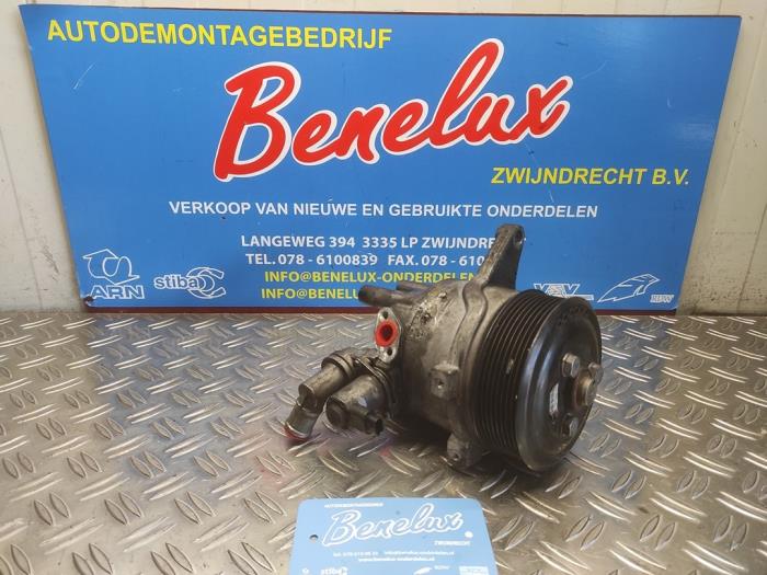 Gebruikte Servopomp BMW 5 serie (F10) 530i 24V TwinPower Turbo Prijs op aanvraag aangeboden door Benelux Zwijndrecht B.V.