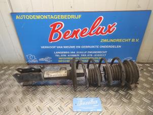 Gebruikte Mac Phersonpoot rechts-voor Ford Fiesta 6 (JA8) 1.25 16V Prijs op aanvraag aangeboden door Benelux Zwijndrecht B.V.