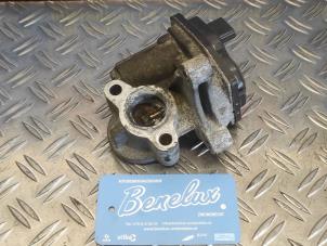 Gebruikte Gasklephuis Mercedes Vito (447.6) 1.6 111 CDI 16V Prijs op aanvraag aangeboden door Benelux Zwijndrecht B.V.