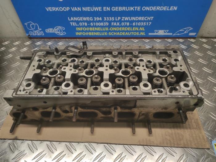 Cilinderkop van een Volkswagen Caddy IV 2.0 TDI 75 2016