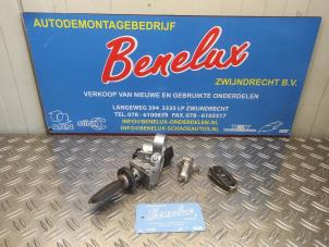 Gebruikte Slotenset Opel Astra K Sports Tourer 1.0 Turbo 12V Prijs op aanvraag aangeboden door Benelux Zwijndrecht B.V.