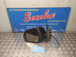 Gebruikte Spiegel Buiten links Nissan Micra (K13) 1.2 12V Prijs op aanvraag aangeboden door Benelux Zwijndrecht B.V.