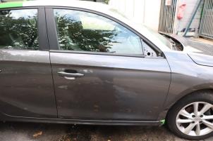 Gebruikte Portier 4Deurs rechts-voor Opel Corsa F (UB/UH/UP) 1.2 12V 75 Prijs op aanvraag aangeboden door Benelux Zwijndrecht B.V.