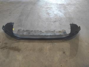 Gebruikte Spoiler voorbumper Toyota Aygo X 1.0 12V VVT-i Prijs € 100,00 Margeregeling aangeboden door Benelux Zwijndrecht B.V.