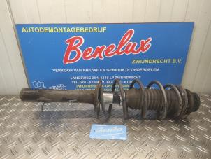 Gebruikte Mac Phersonpoot links-voor Peugeot 107 1.0 12V Prijs op aanvraag aangeboden door Benelux Zwijndrecht B.V.