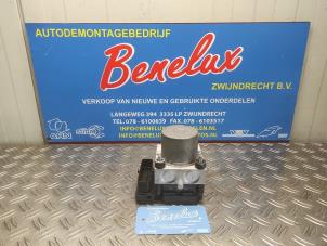 Gebruikte ABS Pomp Opel Ampera-e Ampera-e Prijs op aanvraag aangeboden door Benelux Zwijndrecht B.V.