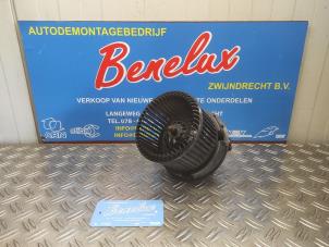 Gebruikte Chaufage Ventilatiemotor Peugeot 108 1.0 12V Prijs op aanvraag aangeboden door Benelux Zwijndrecht B.V.