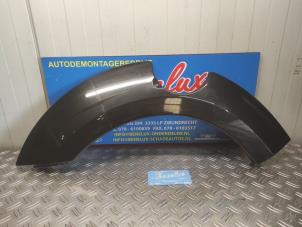 Gebruikte Schermverbreder Renault Twingo II (CN) 1.6 16V RS Prijs op aanvraag aangeboden door Benelux Zwijndrecht B.V.