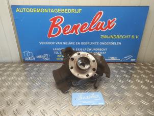 Gebruikte Asschenkel rechts-voor Opel Corsa E 1.2 16V Prijs € 50,00 Margeregeling aangeboden door Benelux Zwijndrecht B.V.