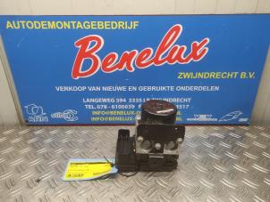 Gebruikte ABS Pomp Ford B-Max (JK8) 1.0 EcoBoost 12V 100 Prijs € 185,00 Margeregeling aangeboden door Benelux Zwijndrecht B.V.
