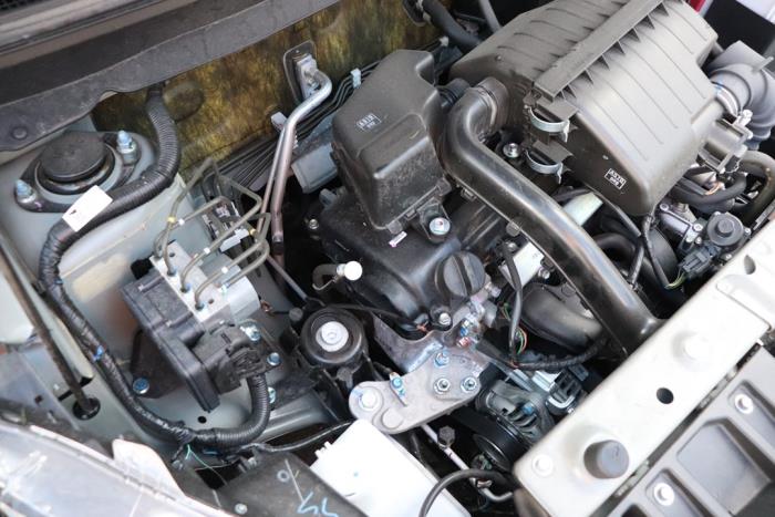 Gebruikte Motor Mitsubishi Space Star (A0) 1.2 12V Prijs € 550,00 Margeregeling aangeboden door Benelux Zwijndrecht B.V.