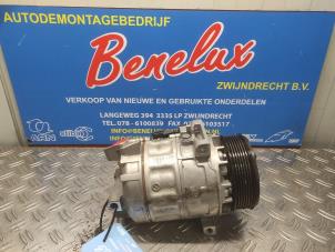 Gebruikte Aircopomp Renault Trafic (1FL/2FL/3FL/4FL) 2.0 dCi 16V 150 Prijs op aanvraag aangeboden door Benelux Zwijndrecht B.V.