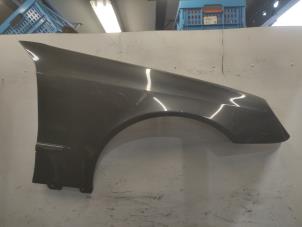 Gebruikte Scherm rechts-voor Mercedes E (W211) 2.7 E-270 CDI 20V Prijs op aanvraag aangeboden door Benelux Zwijndrecht B.V.