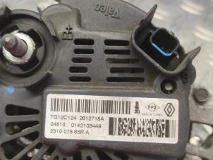 Dynamo van een Renault Clio IV (5R) 1.5 Energy dCi 90 FAP 2014