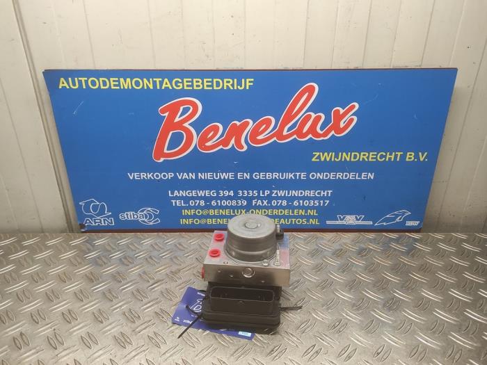 Gebruikte ABS Pomp Citroen Jumper (U9) 2.2 Blue HDi 140 Prijs op aanvraag aangeboden door Benelux Zwijndrecht B.V.
